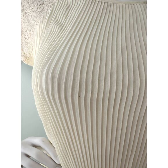 Disney D-Signed Ivory Cream Pleated Dress with Lace Sleeves size Juniors M - Picture 9 of 10